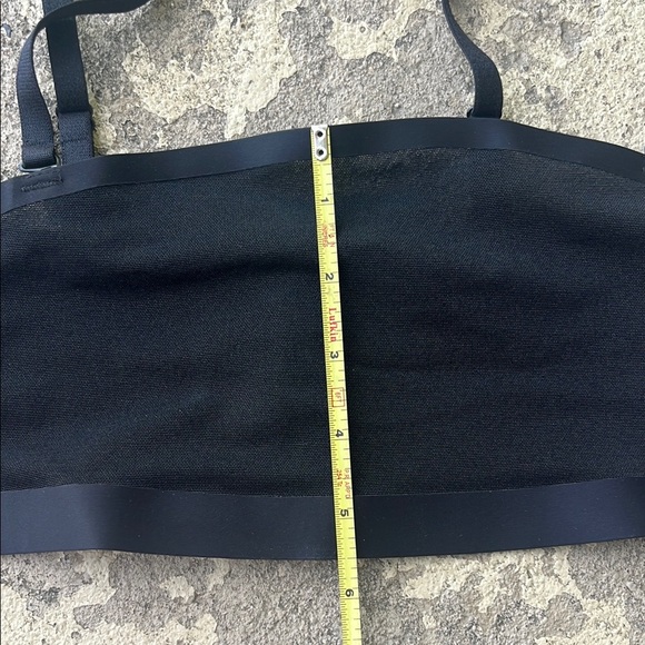 New Sleek Black mesh Bandeau by Skims - Picture 12 of 13